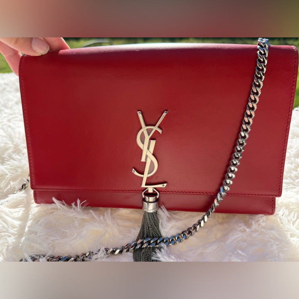 Yves Saint Laurent Red Chain Shoulder Bag Medium.